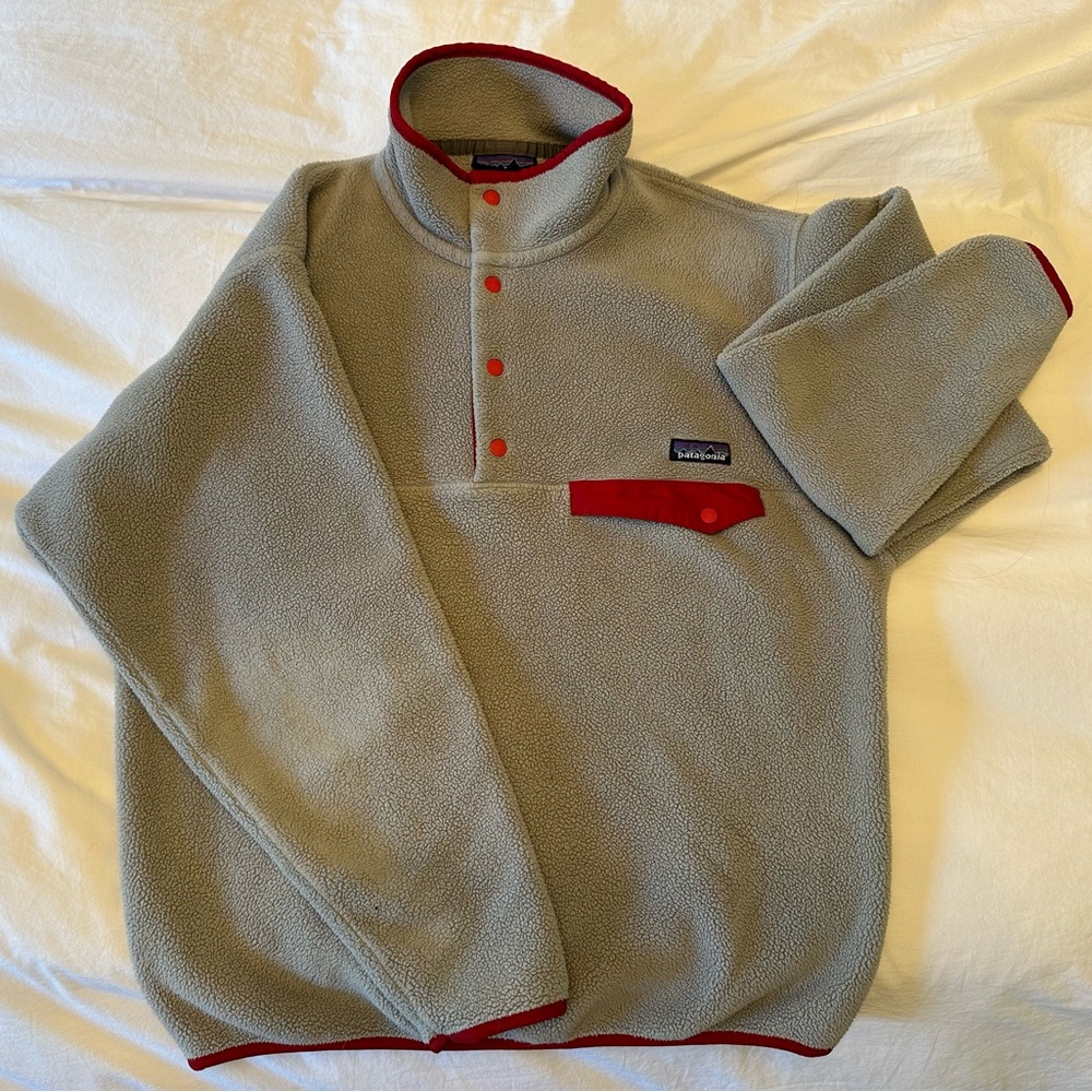 Patagonia Men's Gray Zip-Up Sweater with Red Trim